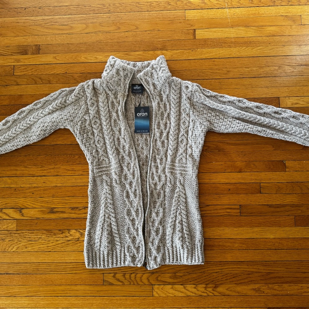 Aran Women's Merino Wool Cream Cable Knit Irish Sweater